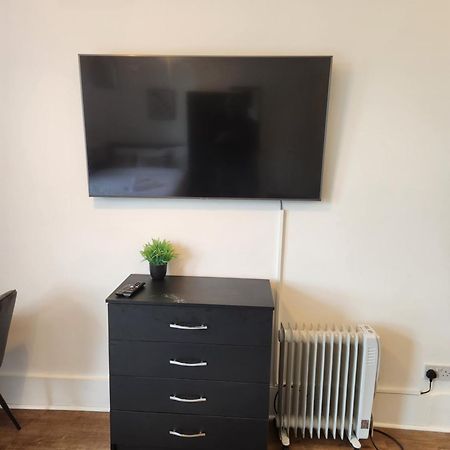 Immaculate 1-Bedroom In Greenhithe Luaran gambar